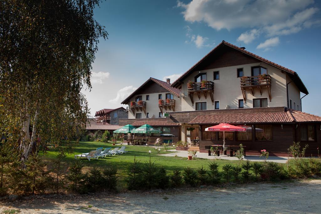 Sîmbăta de Sus Pensiunea Royal Garden酒店 外观 照片